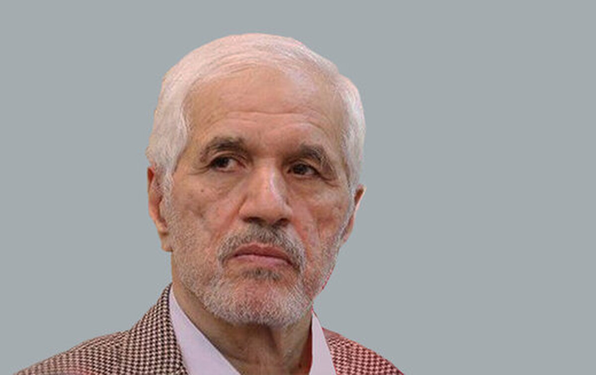 نامزد ریاست جمهوری می­‌شوم اما با قانون اساسی مشکل دارم!