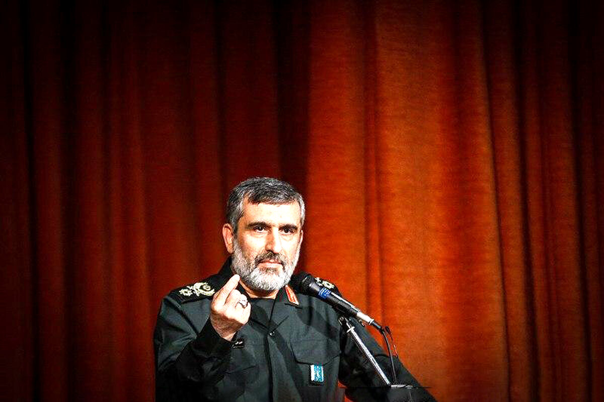 خط و نشان سردار حاجی‌زاده برای آمریکایی‌ها