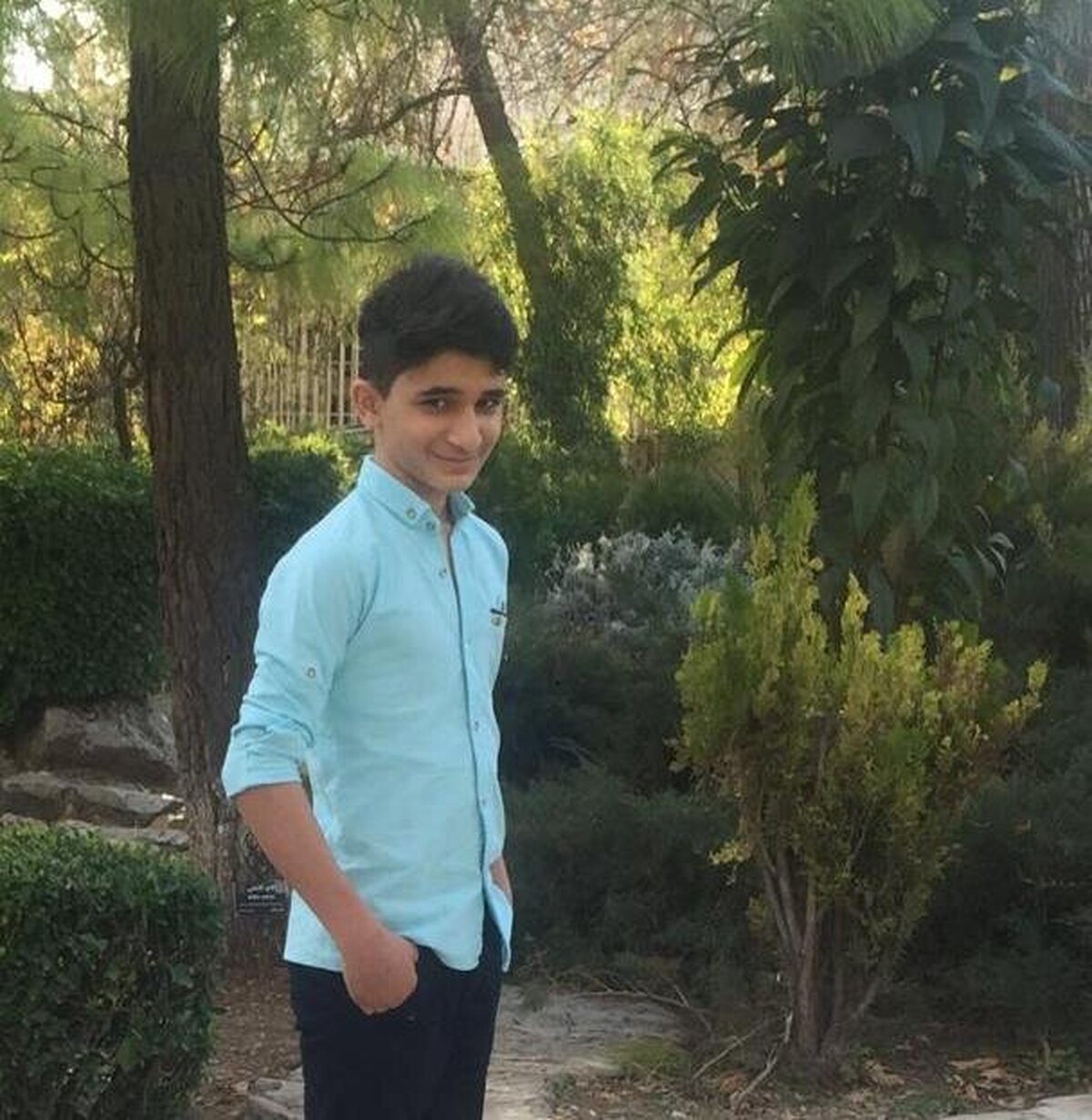 مدال عالی پدافند غیرعامل به خانواده علی لندی اعطا شد