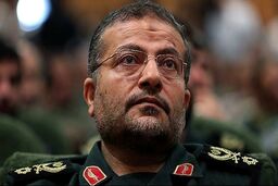 سردار سلیمانی: ظرفیت‌ها و روحیه جهادی مشکلات کشور را حل می‌کند
