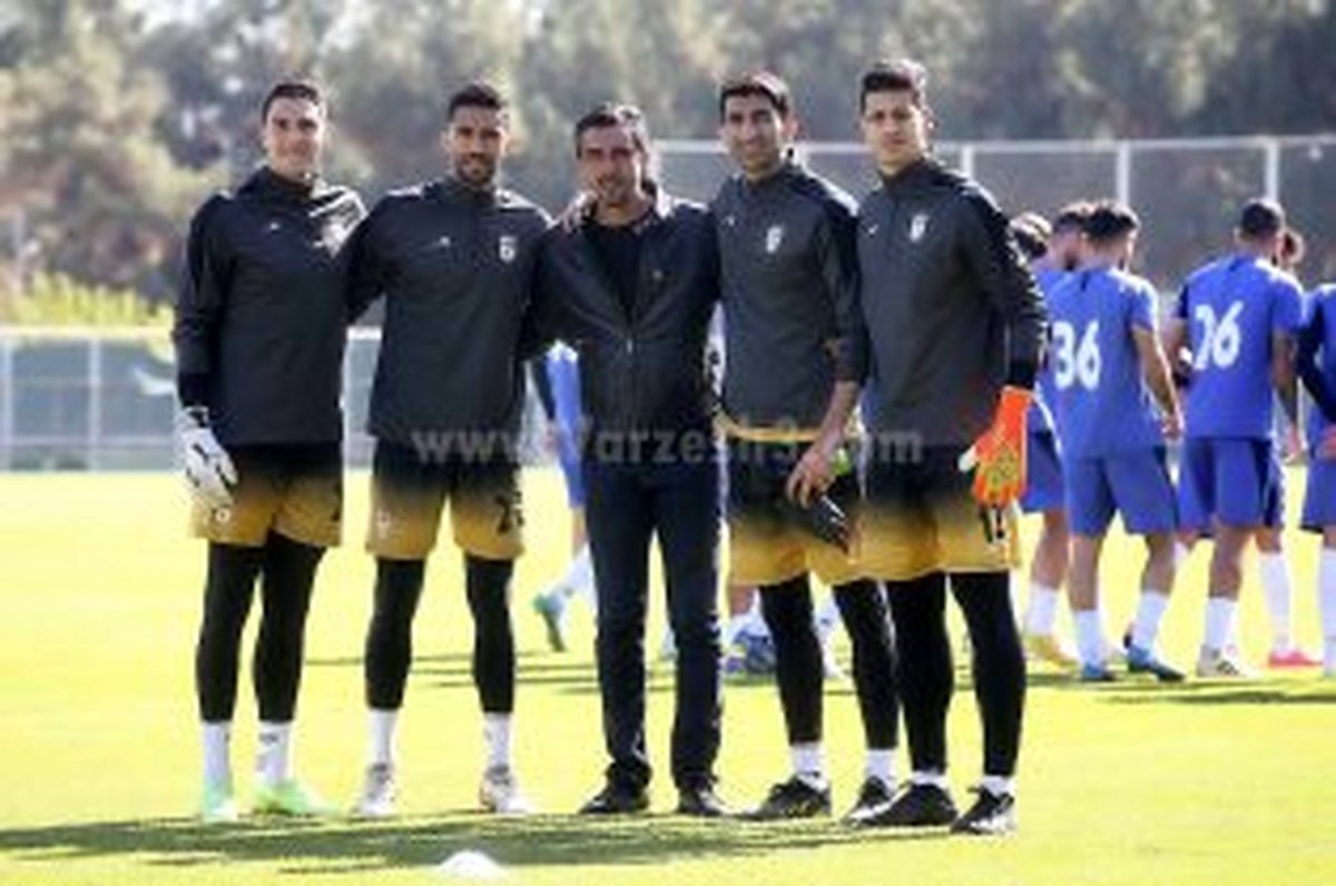 لبخند گلرهای تیم ملی به دروازهبان مغضوب کیروش