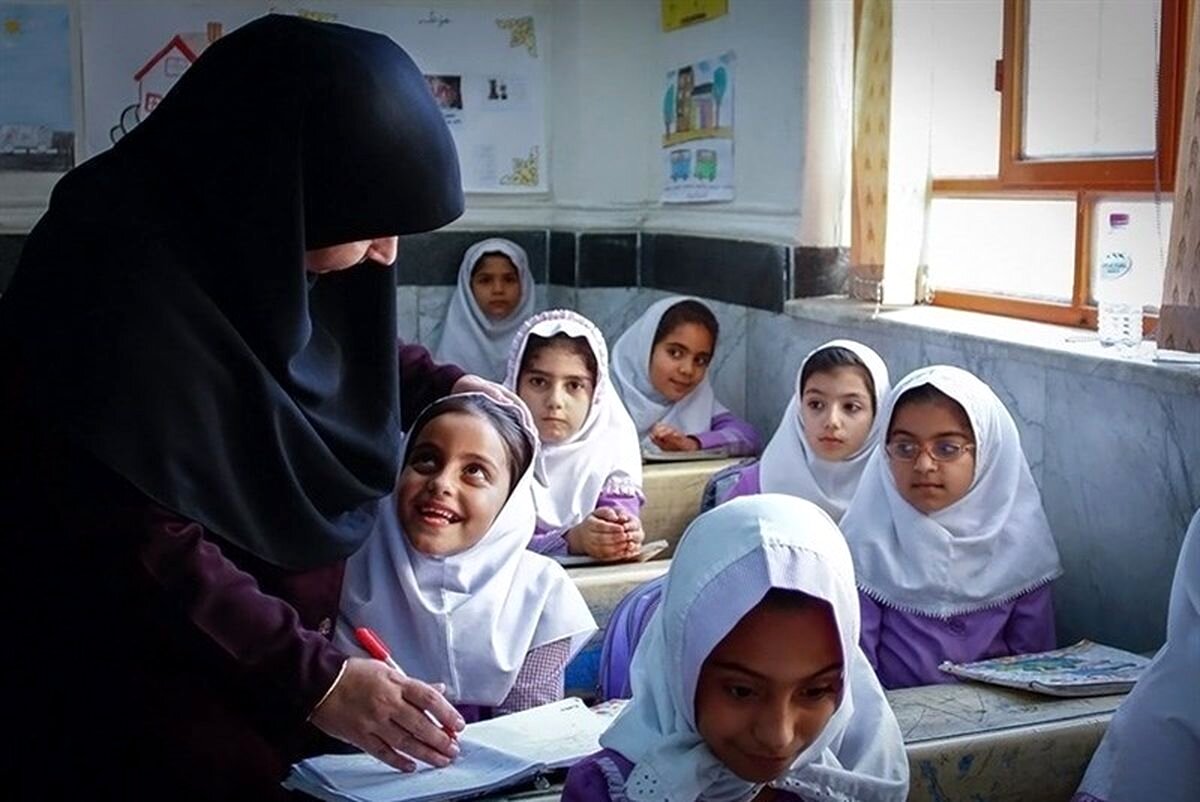 اعلام زمان واریز عیدی فرهنگیان