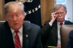 افشاگری جان بولتون از حسادت ترامپ به اوباما