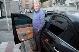 خداحافظی با عباد