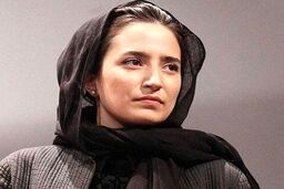 سروکله نگار جواهریان پیدا شد | خانم با این تغییر چهره و لباس عجیبش حسابی سوژه شد