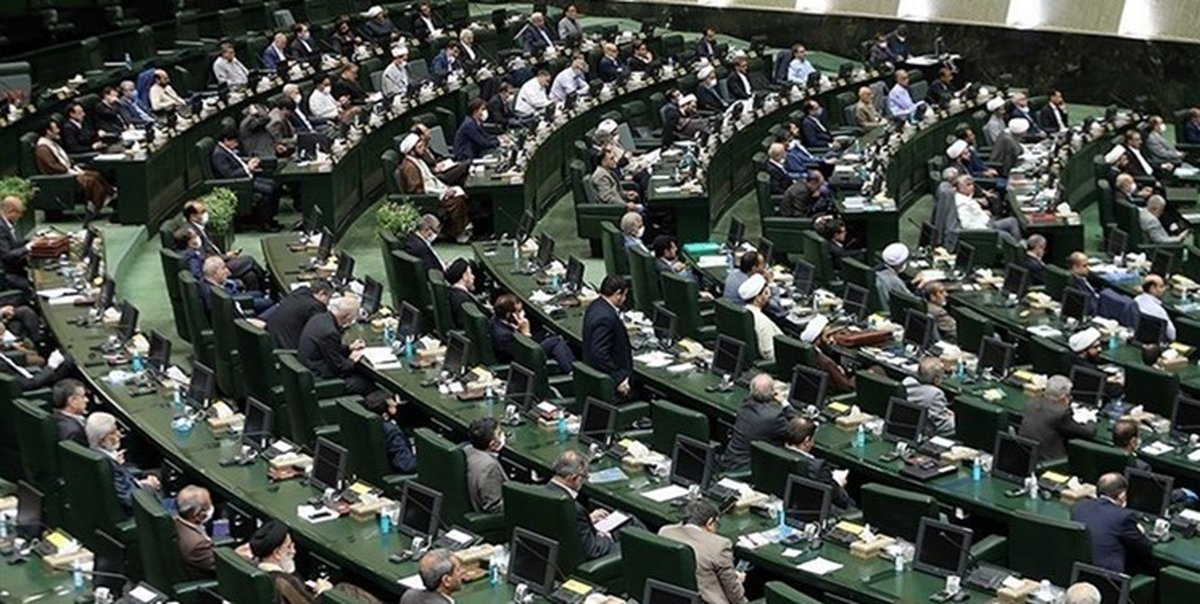 تقاضای جمعی از نمایندگان برای لغو رسیدگی به طرح صیانت طبق اصل ۸۵