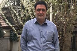 ناصر ایمانی: پخش مجدد مناظره‌های انتخابات 96 کافی است که جهانگیری رأی نیاورد/ حمایت اصلاح‌طلبان از جهانگیری یک اشتباه بزرگ استراتژیک است/ اصلاح‌طلبان تحت هیچ شرایطی انتخابات را تحریم نمی‌کنند

