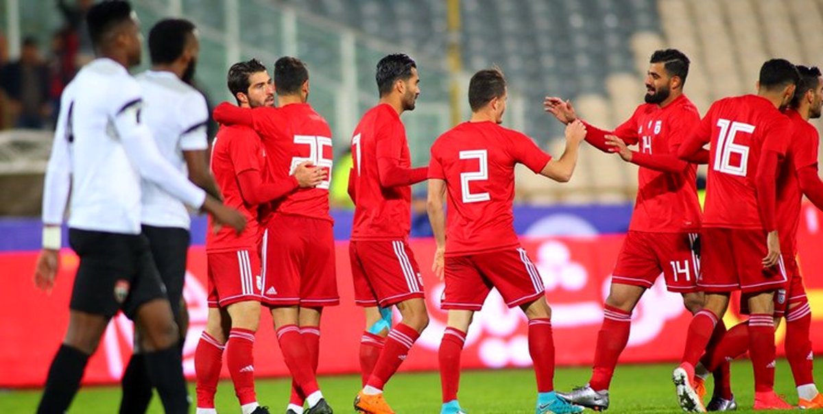 تیم ملی پس از توقف در جزیره کیش وارد امارات شد/استقبال از شاگردان کیروش از سوی سفارت ایران