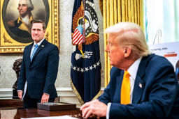 والتز به ترامپ وفا دار نبود و دنبال جنگ با ایران بود