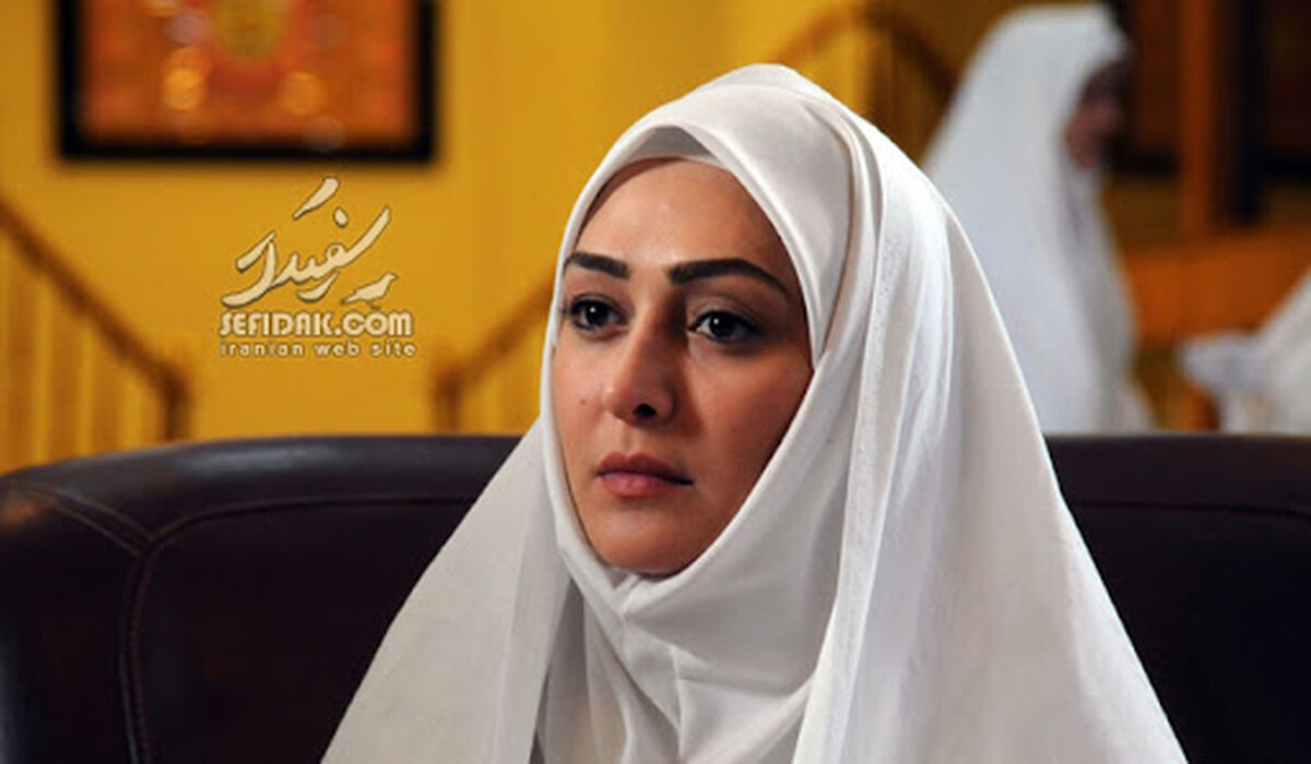 گریه های الهام حمیدی روی آنتن زنده | الهام حمیدی سکوتش را شکست 