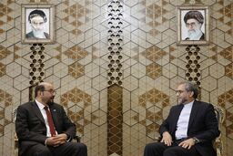 سفیر امارات برای از سرگیری روابط با رئیس کمیته خارجی مجلس دیدار کرد