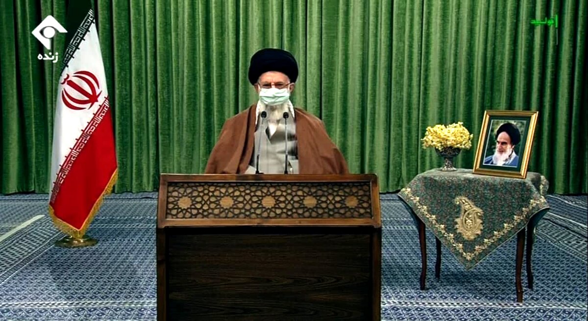 سخنرانی رهبر انقلاب به مناسبت آغاز سال نو؛ از مصادیق رفع موانع تولید افزایش قدرت خرید مردم است
