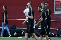 گرت بیل همچنان با رئال تمرین می‌کند