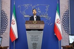 پاسخ خاص ایران به فرانسه
