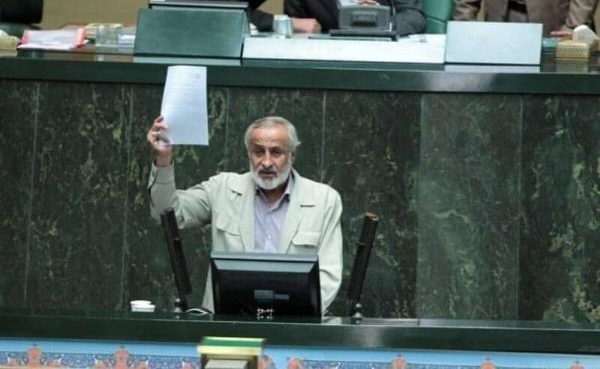 انتقاد نادران از برخی نمایندگان برای زین کردن اسب انتخابات ۱۴۰۰