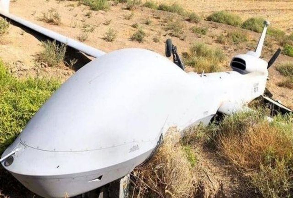 پهپاد جنگ قرهباغ در اراضی خداآفرین سقوط کرد