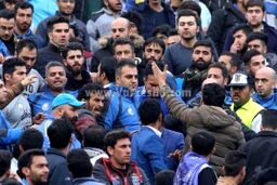 تجمع هواداران استقلال در حمایت از وریا