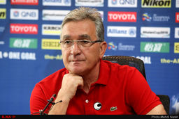 برانکو: داور یک کارت قرمز به حریف نداد و میلیون‌ها سوتی که می‌توانست نتیجه بازی را تغییر دهد/ جبران غیرممکن نیست و فقط سخت است 