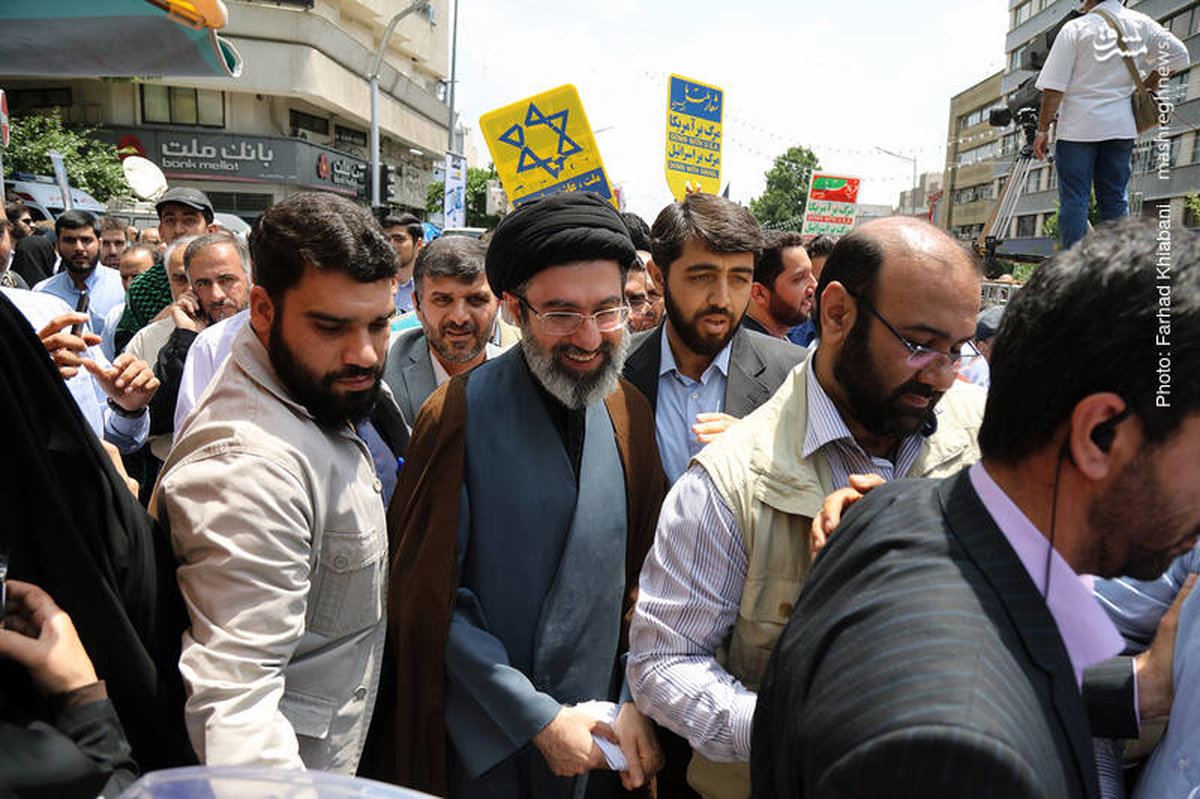 فرزند رهبر انقلاب در راهپیمایی روز قدس + عکس