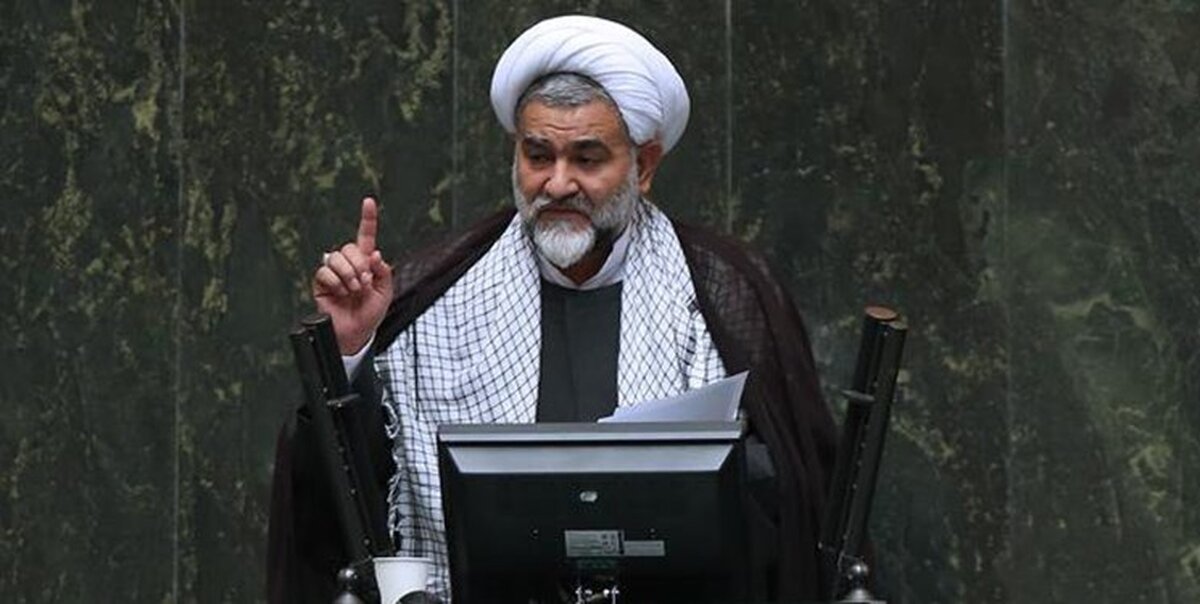 نوروزی: در ماجرای افزایش قیمت بنزین شاهد کم لطفی لاریجانی در حق نمایندگان بودیم