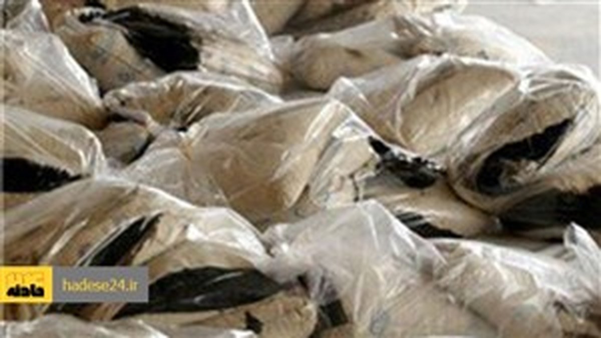 توقیف دو سمند با یک تن تریاک در قم