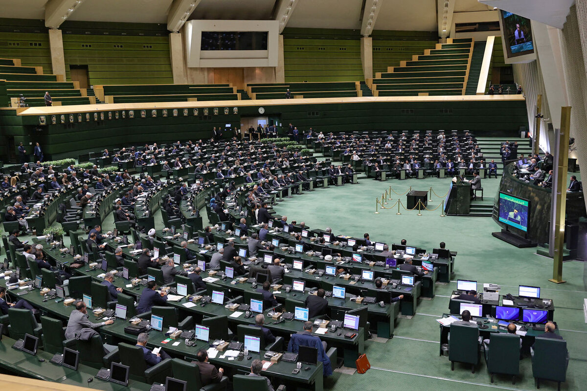 خروج ایران از NPT روی میز آمد