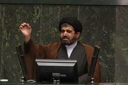 نماینده اصفهان: اعتراضات زمینه سوء استفاده را فراهم می‌کند