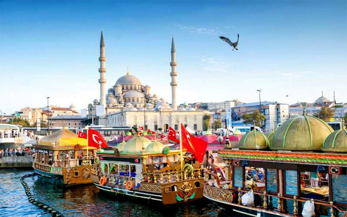پرطرفدار و ارزان ، تور استانبول سلام پرواز