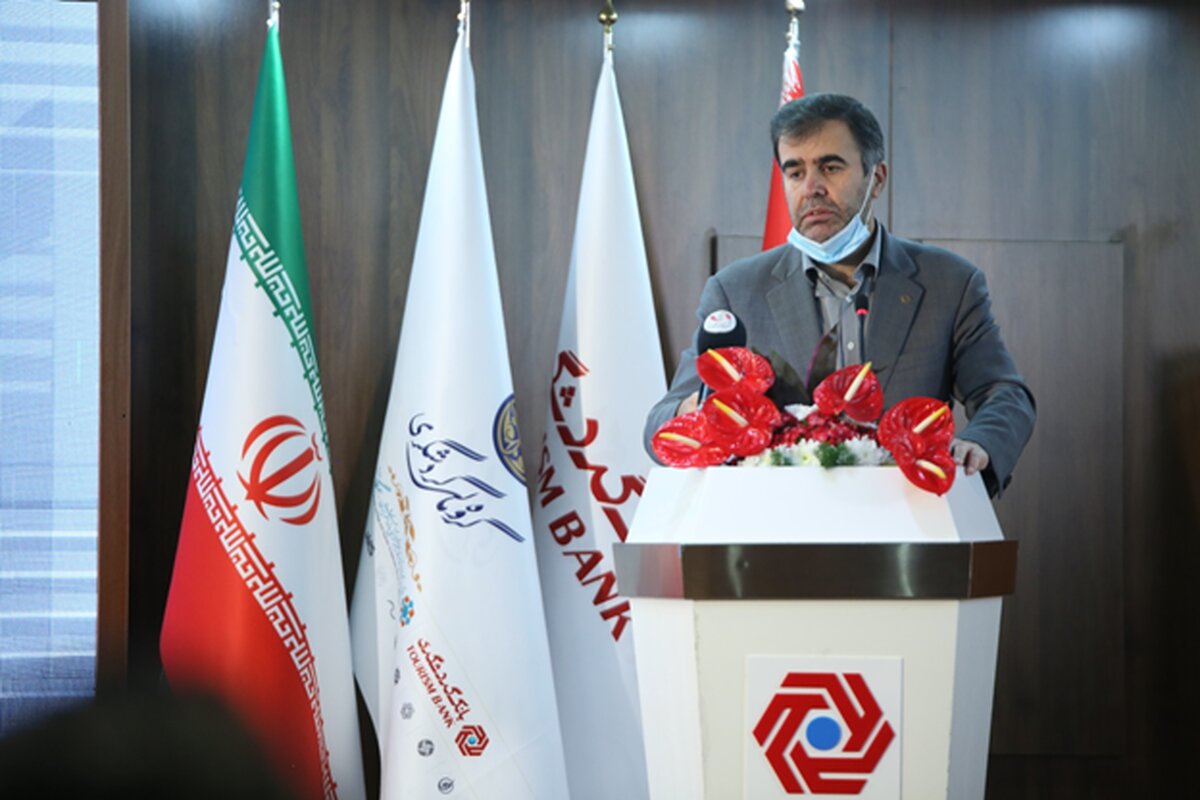 آیین رونمایی از کارت هواداری باشگاه پرسپولیس با حضور مدیران ارشد بانک گردشگری و باشگاه پرسپولیس برگزار شد