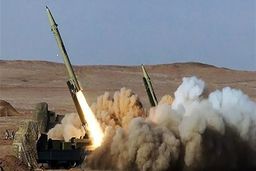 غرش موشک‌های بالستیک قدرتمند ایران در تنگه هرمز