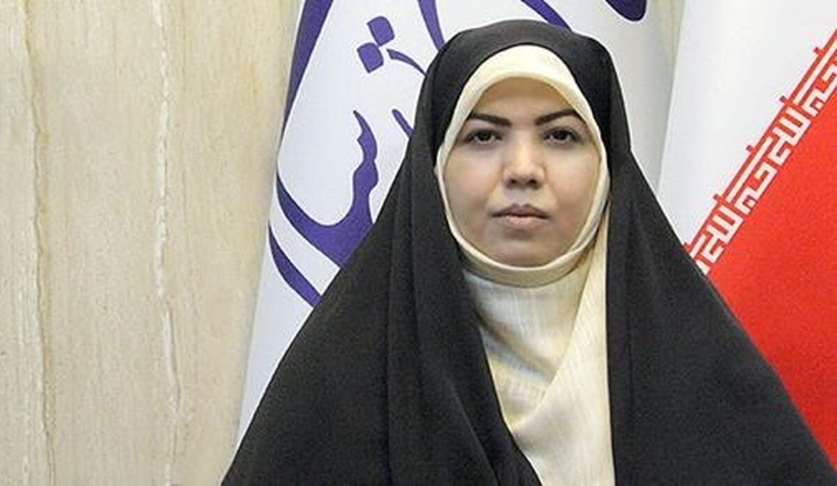 دهباشی خطاب به نماینده مجلس: مماشات را اهالی شریف اصفهان می‌کنند با وکیل کم سوادشان!