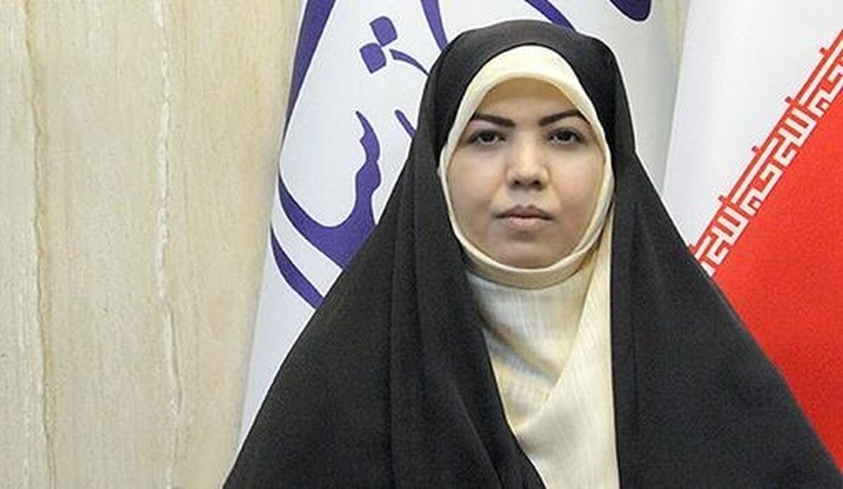 دهباشی خطاب به نماینده مجلس: مماشات را اهالی شریف اصفهان می‌کنند با وکیل کم سوادشان!