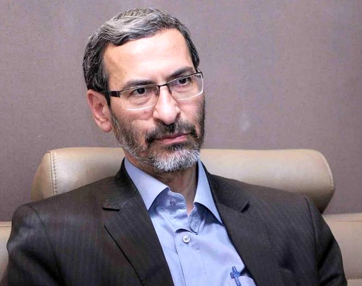اصلاحطلبان میانهرو هرچه سریعتر از رادیکالها اعلام برائت کنند