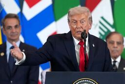 تشکر جو بایدن و بیل کلینتون از ترامپ