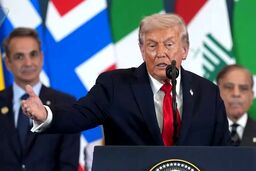 تشکر جو بایدن و بیل کلینتون از ترامپ