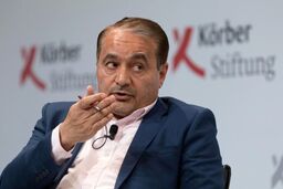 ماجرای جدایی حسین موسویان از دانشگاه پرینستون آمریکا