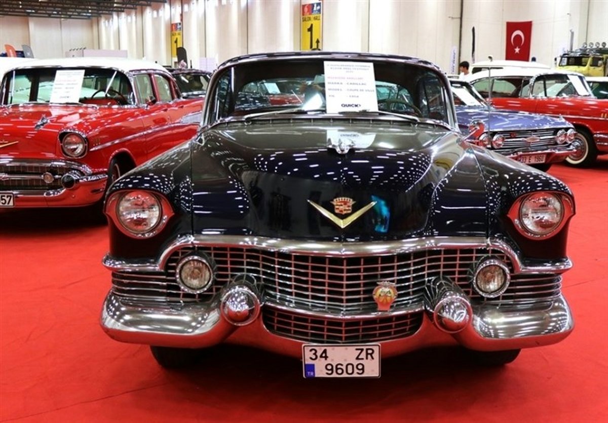 گزارش تصویری/نمایشگاه خودروهای کلاسیک در استانبول ترکیه
