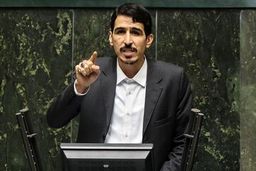 شمخانی و خانواده اش متهم به کاسبی تحریم شدند