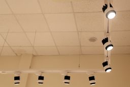 راهنمای خرید بهترین چراغ ریلی