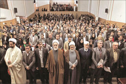 رفت‌برگشت اصلاح‌طلبان میان جمهوری اسلامی و براندازی!
