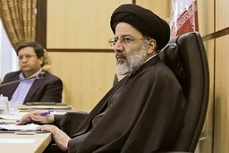 جدال توییتری رئیسی و همتی