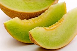 قوی ترین و سریع ترین درمانگر سنگ کلیه | با این میوه تابستانی روزی بیش از ده سنگ کلیه را دفع کنید
