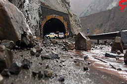 ریزش مرگبار کوه بر روی اتوبوس مسافر بری در اردبیل سه کشته بر جا گذاشت