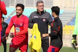 برانکو برنامه  پرسپولیس تا ترک تهران برای اردوی قطر را اعلام کرد