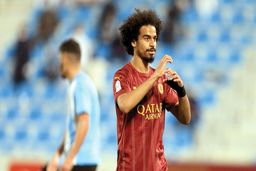 اکرم عفیف بهترین بازیکن سال قطر شد