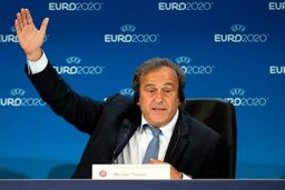 میشائیل پلاتینی دستگیر شد