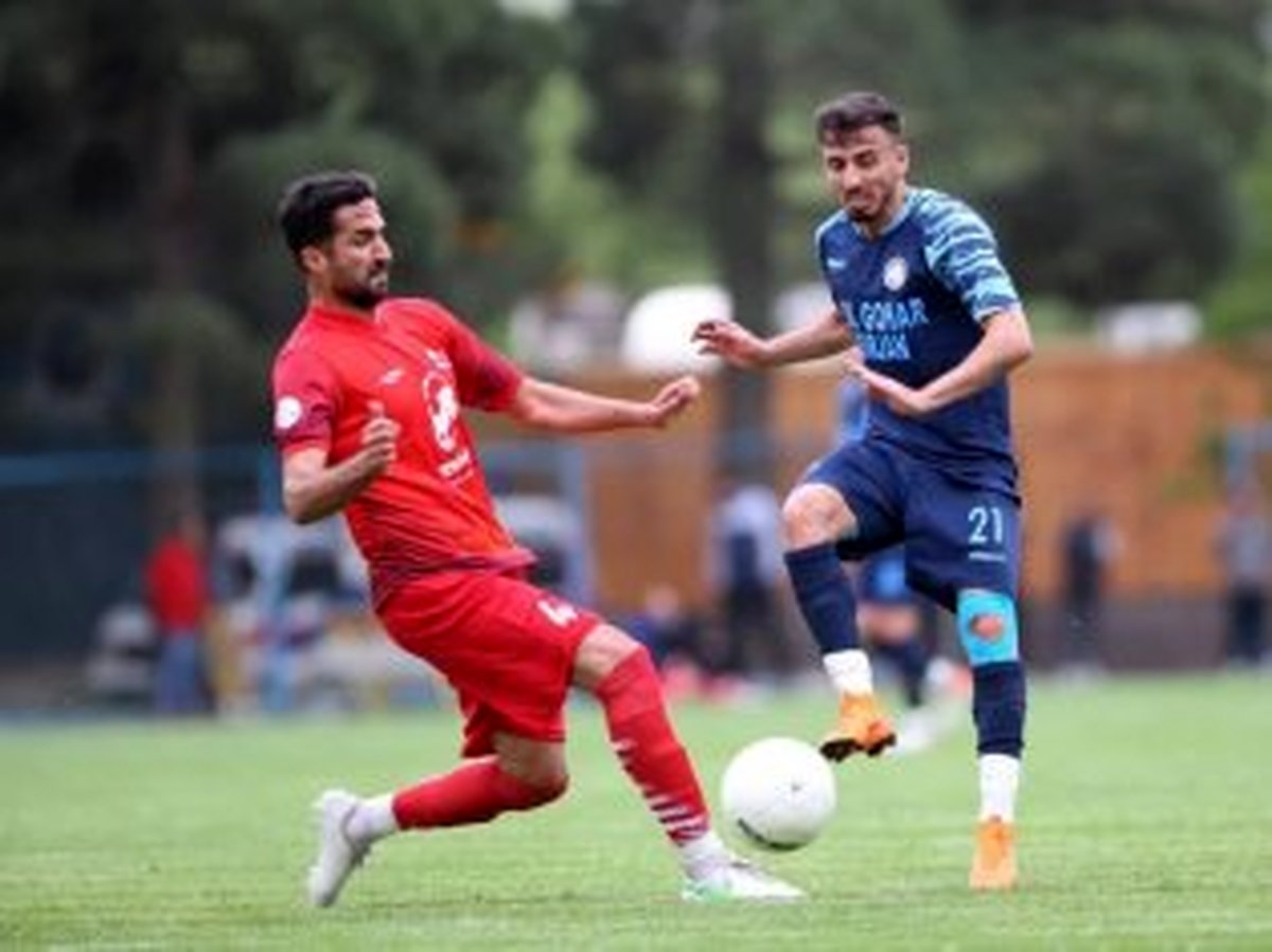 صادقی: فکر کردن به تیمی دیگر خیانت به گل گهر است