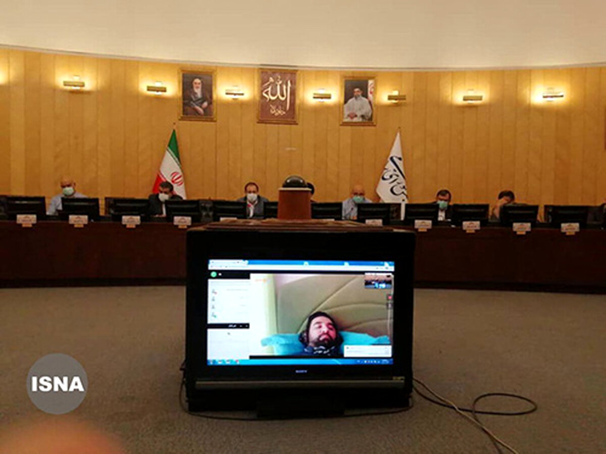 وضعیت عجیب آذری جهرمی در جلسه مجمع نمایندگان مجلس