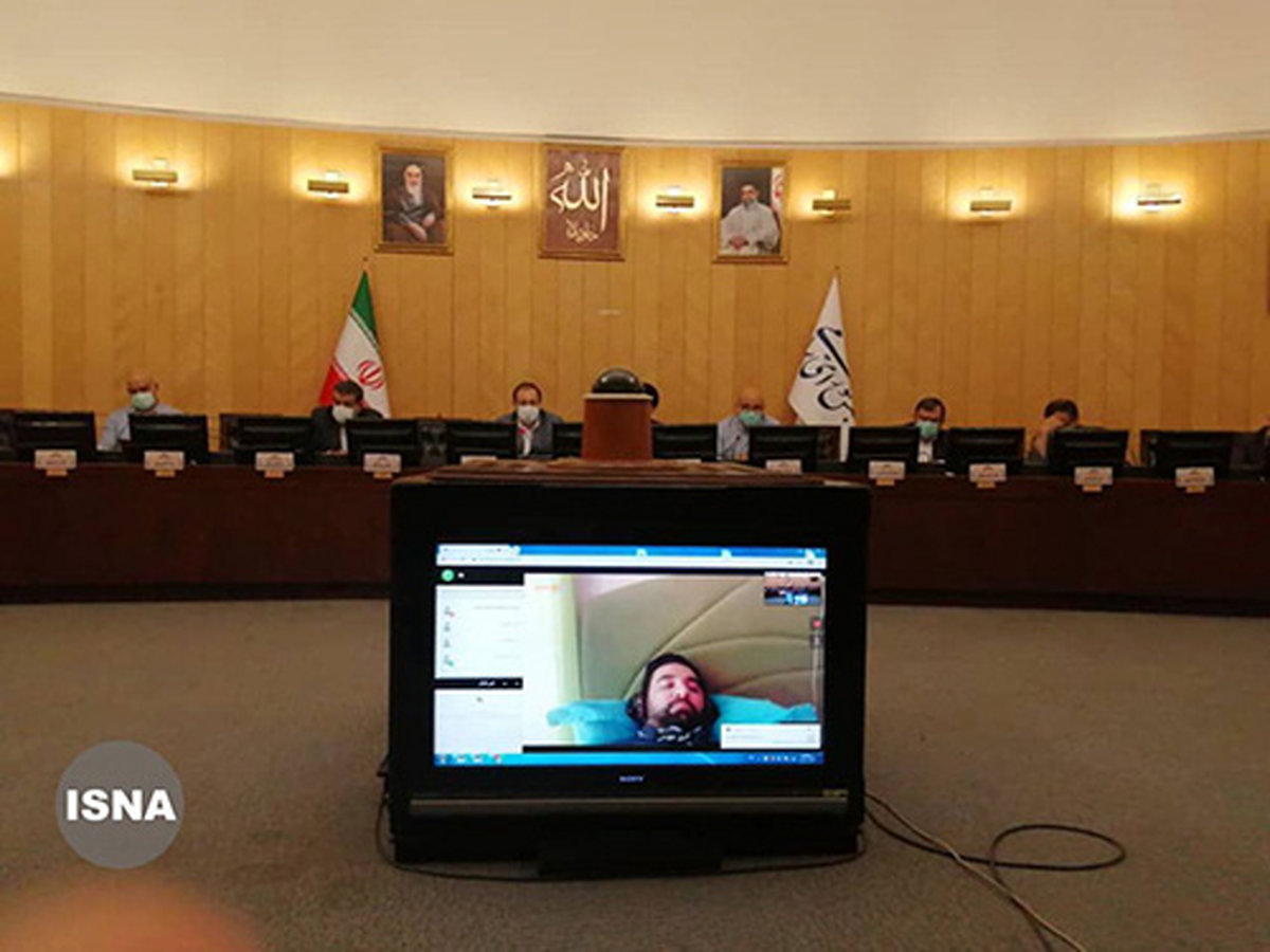 وضعیت عجیب آذری جهرمی در جلسه مجمع نمایندگان مجلس