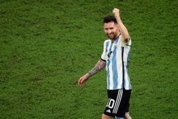 حمایت لئو مسی از ستاره مغضوب: به اوج برمی‌گردی